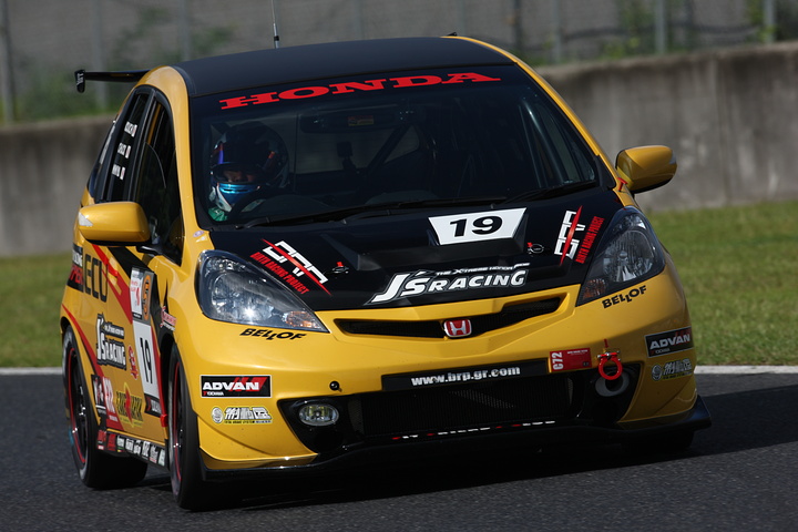 フリー走行: ST-5クラストップタイムは、BRP☆HYPER ECU C72制動屋FFC J'SフィットRS（奥村浩一／前山亘／西田公也組）