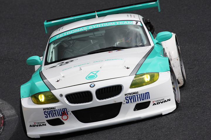 公式予選: ST-1クラストップタイムは、PETRONAS SYNTIUM BMW Z4M COUPE（フェイ･ホーン・オオイ／片岡龍也／ファリーク・ハイルマン組）