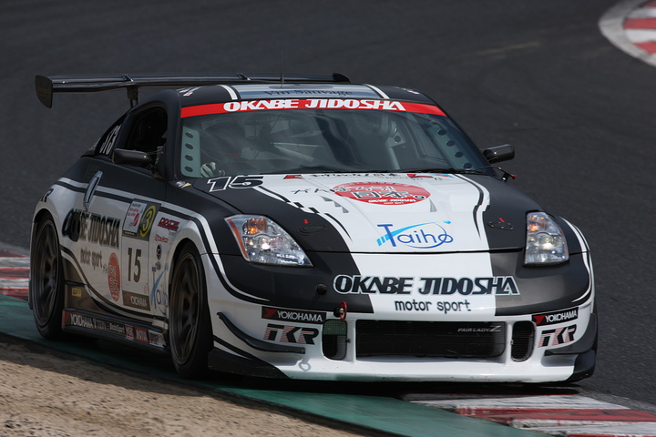 ST-3クラス優勝は、岡部自動車ディクセルTeamTetsya Z（長島正明／田中モジョル／田中哲也組）