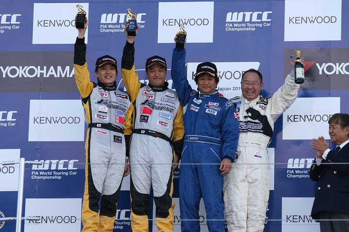 ST-5クラスの暫定表彰式