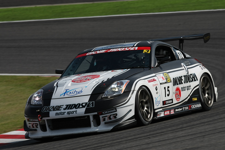 ST-3クラス優勝は岡部自動車ディクセルTeamTetsya Z（長島正明／田中モジョル／田中哲也組）