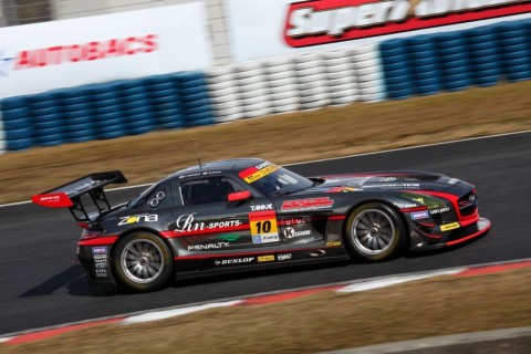 gt_r01_g10_00.jpg gt_r01_g10_00.jpg