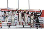 GT300クラスの暫定表彰式 gt_r01_r_300_podium