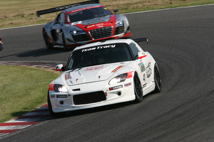 ST-4クラス優勝は井入宏之（TRACY SPORTS ings S2000）
