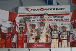 GT500クラスの表彰式 gt_r05_r-podium_500