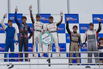 scr_r10_r-podium_c2