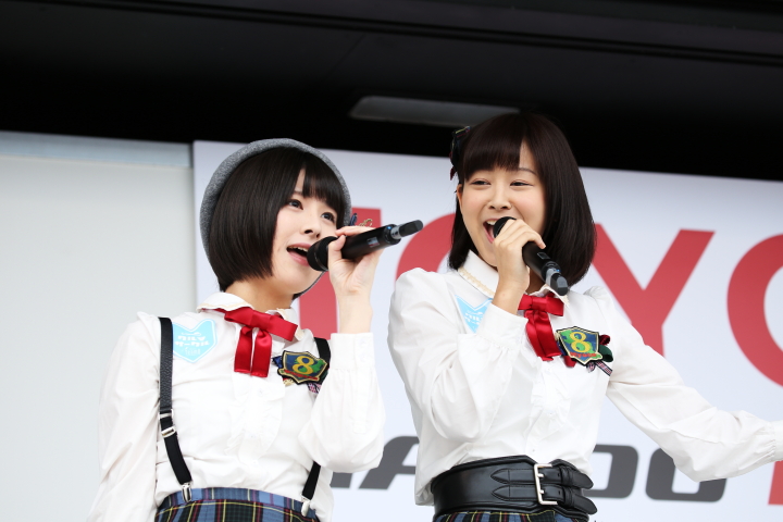トヨタワクドキイベント: AKB48 Team8クルマサークルのミニライブ