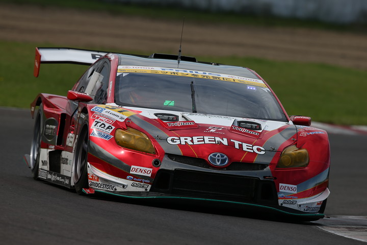 フリー走行: GT300クラス3位は嵯峨宏紀／中山雄一組（TOYOTA PRIUS apr GT）