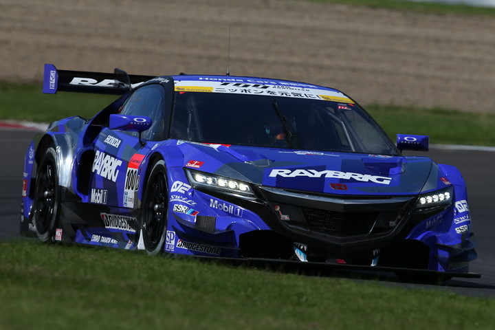 公式練習: GT500クラストップタイムは山本尚貴／伊沢拓也組（RAYBRIG NSX CONCEPT-GT）