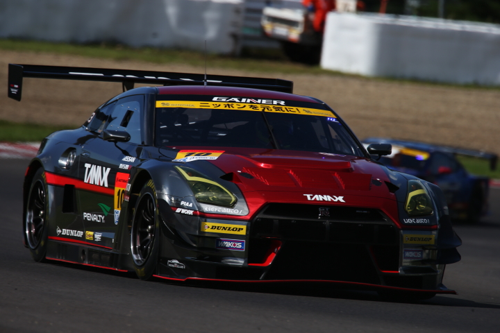 公式練習: アンドレ・クート／富田竜一郎組（GT300クラス・GAINER TANAX GT-R）