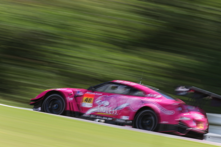 公式練習: 高森博士／田中勝輝組（GT300クラス・DIJON Racing GT-R）