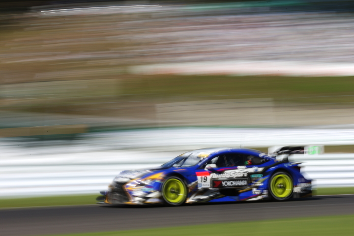 決勝レース: 関口雄飛（WedsSport ADVAN RC F）
