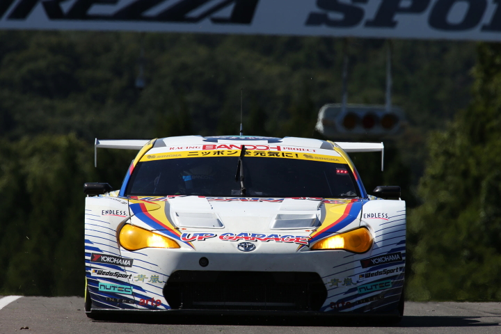 中山友貴／佐々木孝太組（GT300クラス・UPGARAGE BANDOH 86）