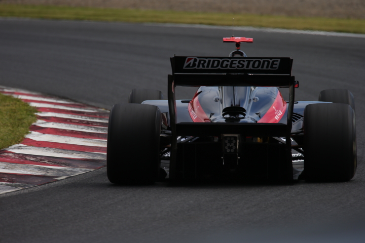 フリー走行1回目: ジョアオ・パオロ・デ・オリベイラ（LENOVO TEAM IMPUL SF14）