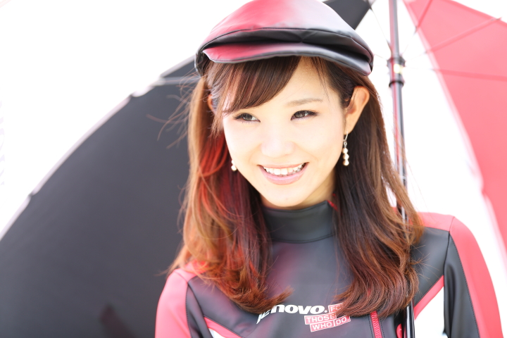 ピットウォーク: レースクイーン