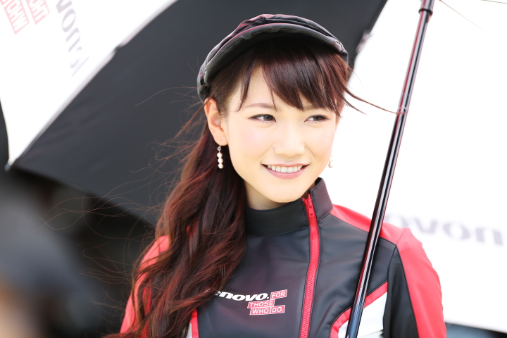 ピットウォーク: レースクイーン