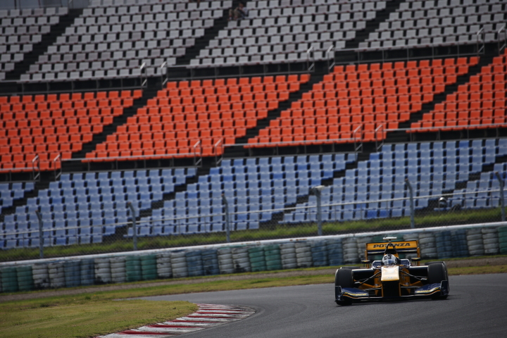 ノックアウト予選Q3: 小林可夢偉（Team KYGNUS SUNOCO SF14）