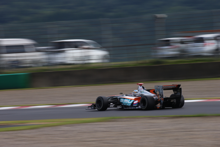 ノックアウト予選Q3: 石浦宏明（P.MU/CERUMO・INGING SF14）