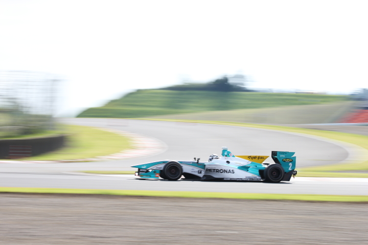 ノックアウト予選Q3: アンドレ・ロッテラー（PETRONAS TOM’S SF14）