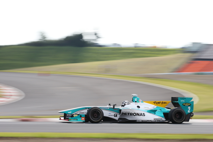 ノックアウト予選Q3: アンドレ・ロッテラー（PETRONAS TOM’S SF14）