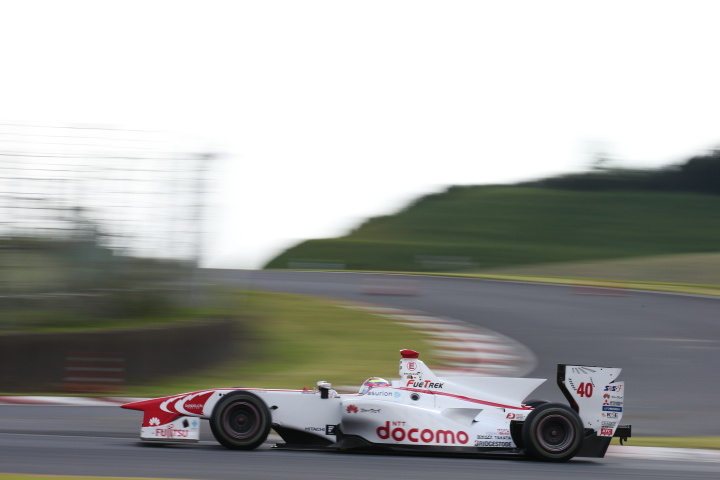 ノックアウト予選Q3: 野尻智紀（DOCOMO DANDELION M40S SF14）