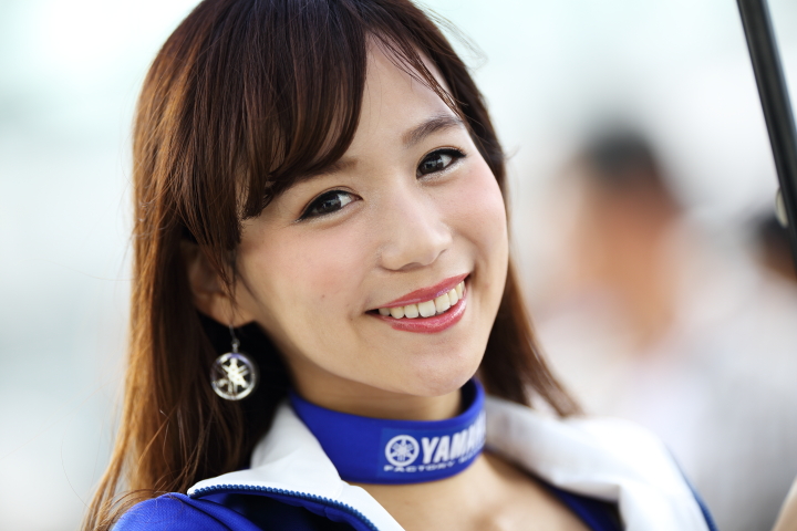 ピットウォーク: レースクイーン