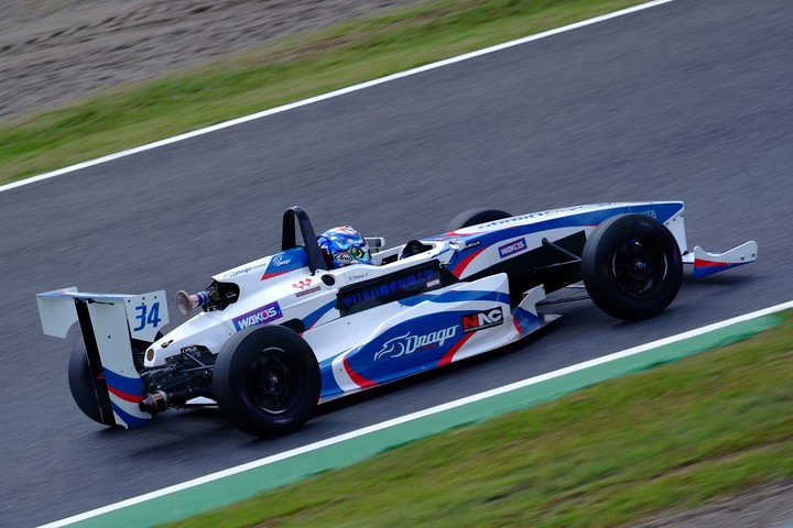 ドリームカップレース: ポールポジションは阪口晴南（中日本自動車短期大学KKSⅡ戸田）