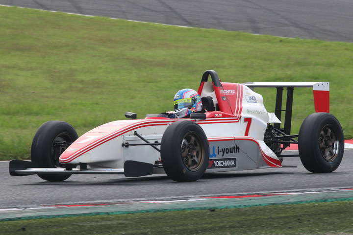 決勝3位は大井偉史（アイユーススキルスピード10V）