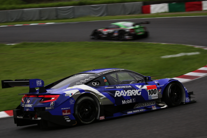 公式練習: 山本尚貴／伊沢拓也組（GT500クラス・RAYBRIG NSX CONCEPT-GT）