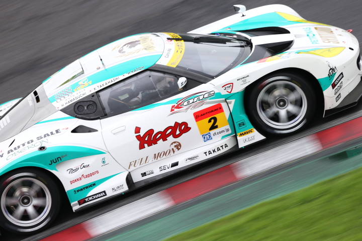 公式練習: 高橋一穂／加藤寛規／濱口弘組（GT300クラス・シンティアム・アップル・ロータス）