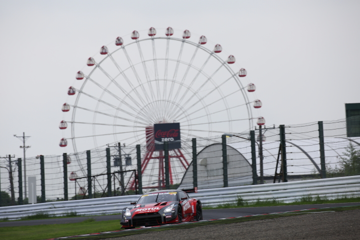 公式練習: 松田次生／ロニー・クインタレッリ組（GT500クラス・MOTUL AUTECH GT-R）