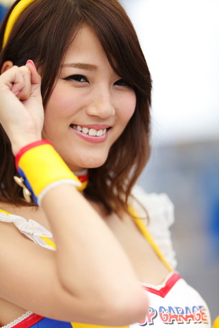 ピットウォーク: レースクイーン