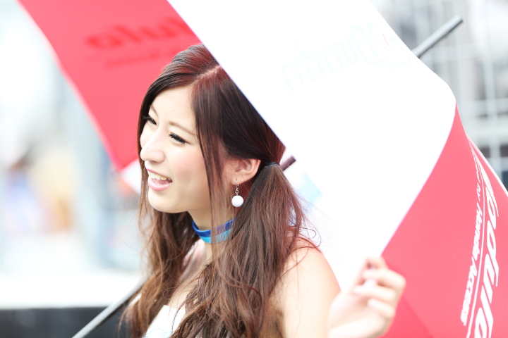 ピットウォーク: レースクイーン