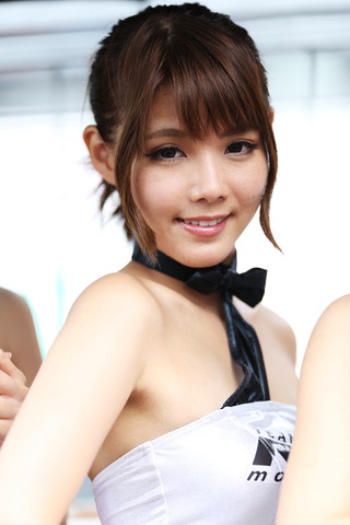 ピットウォーク: レースクイーン