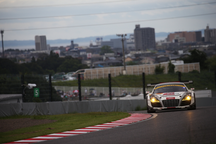 決勝レース: リチャード・ライアン／藤井誠暢組（GT300クラス・Audi R8 LMS ultra）