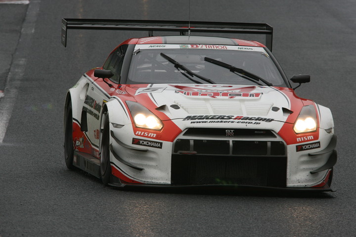 ST-Xクラス優勝は白井剛／青木孝行／藤波清斗組（MACH MAKERS GT-R）