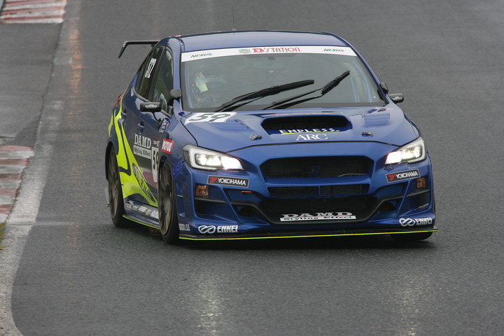 ST-2クラスで優勝しチャンピオンを決めた大澤学／松田晃司／吉田寿博組（DAMD MOTUL ED WRX STI）