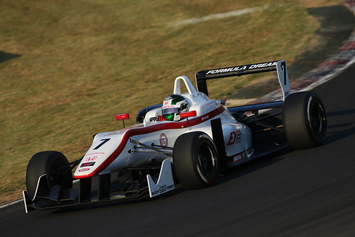 決勝3位は福住仁嶺（HFDP RACING F312）