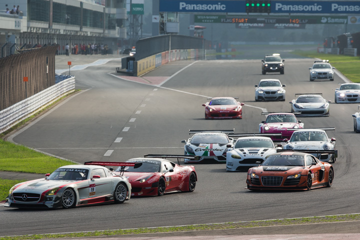 1周目の1コーナー