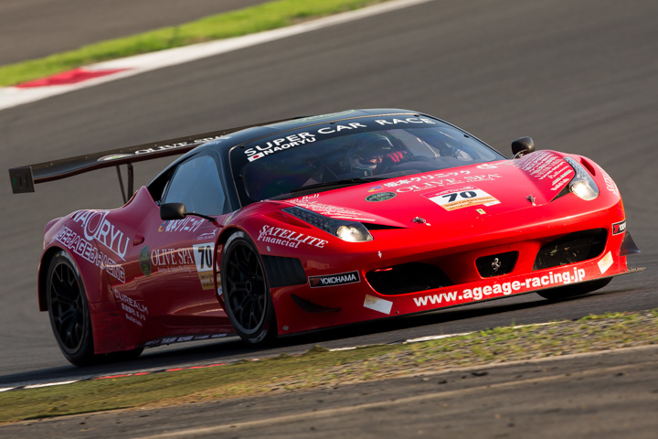 最後は佐々木孝太がドライブ