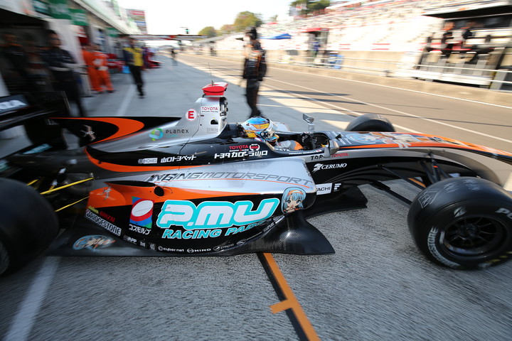 ノックアウト予選: 予選3位は石浦宏明（P.MU/CERUMO・INGING SF14）