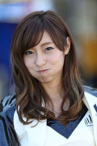 フリー走行: ピットウォーク: レースクイーン