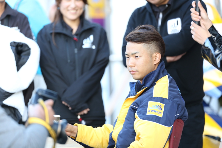 キッズピットウォーク: かりあげくん？　平川亮（KYGNUS SUNOCO Team LeMans）