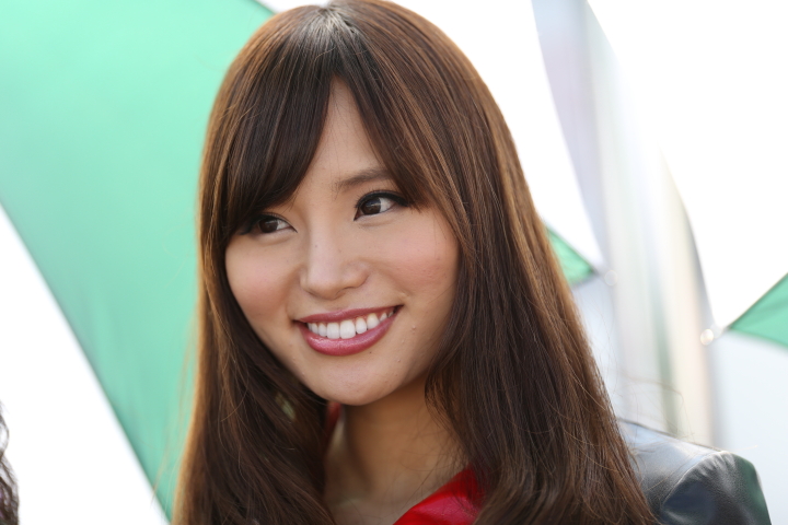 ピットウォーク: レースクイーン