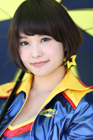 ピットウォーク: レースクイーン