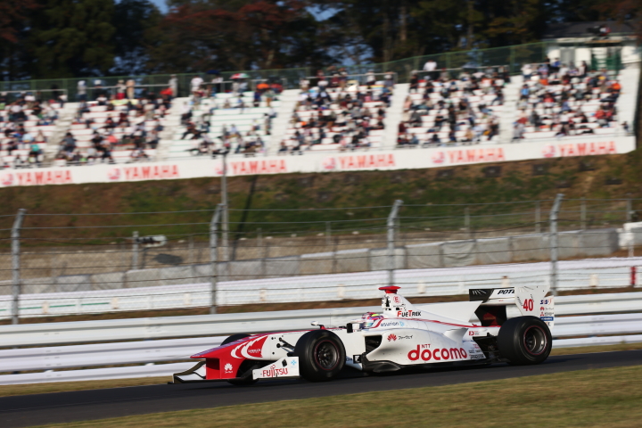 決勝レース: 野尻智紀（DOCOMO DANDELION M40S SF14）