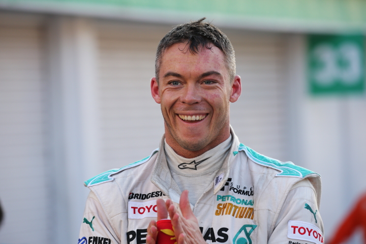 決勝レース: 優勝して笑顔のアンドレ・ロッテラー（PETRONAS TOM’S SF14）