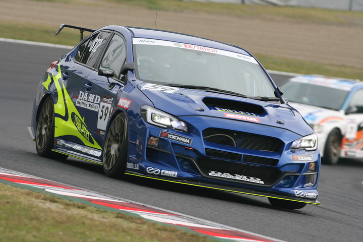 ウォームアップ: ST-2クラストップタイムは大澤学／松田晃司／吉田寿博組（DAMD MOTUL ED WRX STI）