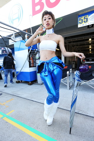 ピットウォーク: レースクイーン