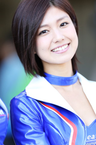 ピットウォーク: レースクイーン